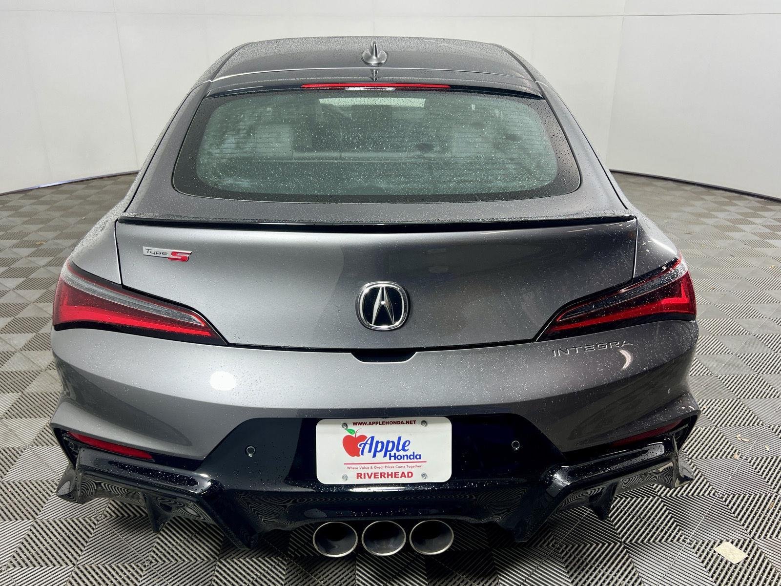 Used 2025 Liquid Carbon Metallic Acura Type S image 5