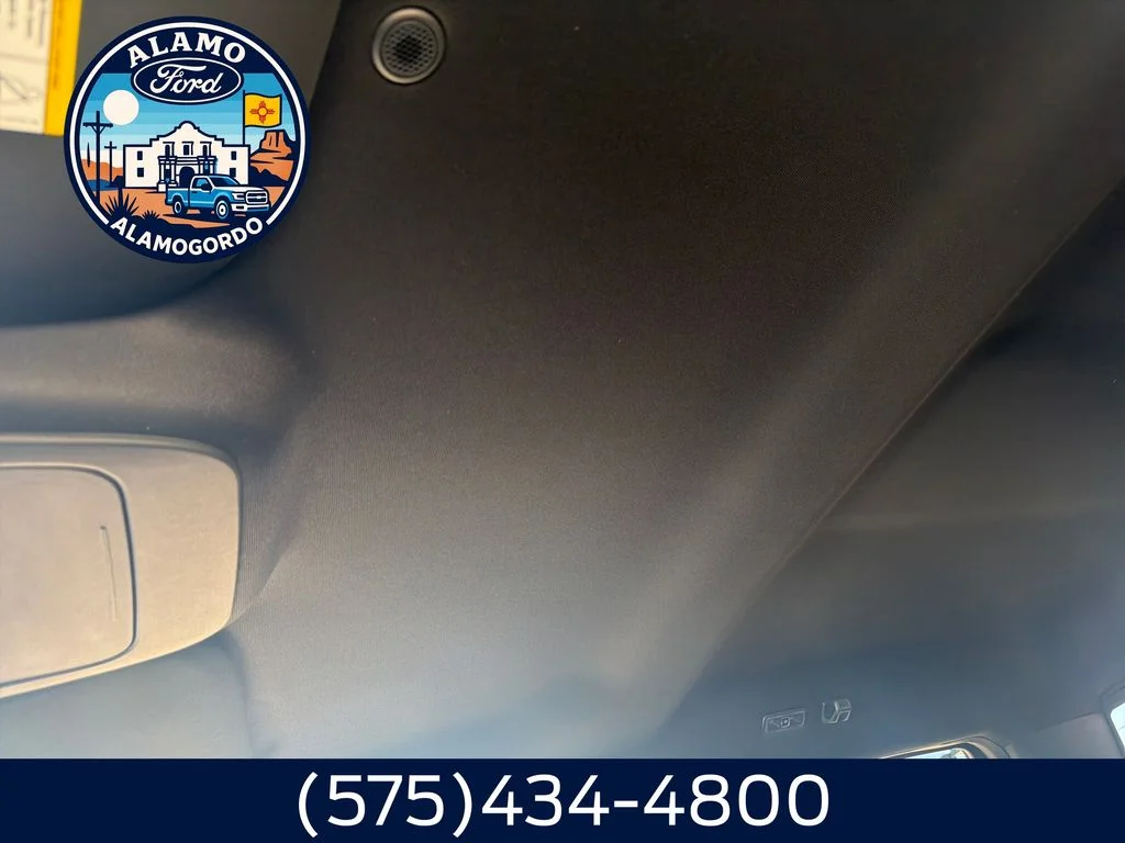 New 2026 Oxford White Ford XLT image 21