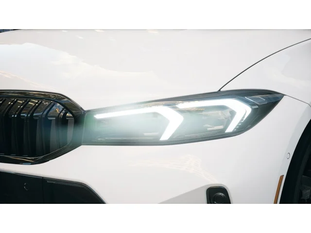 New 2026 Alpine White BMW  image 6