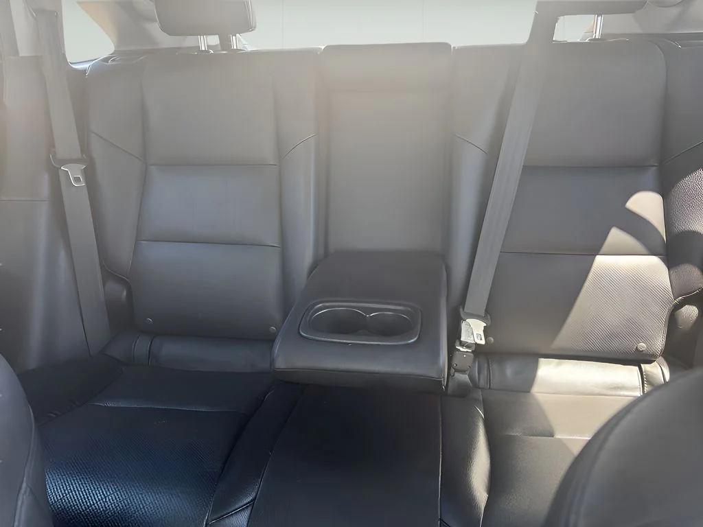 Used 2018 White Diamond Pearl Acura w/Technology Pkg image 7
