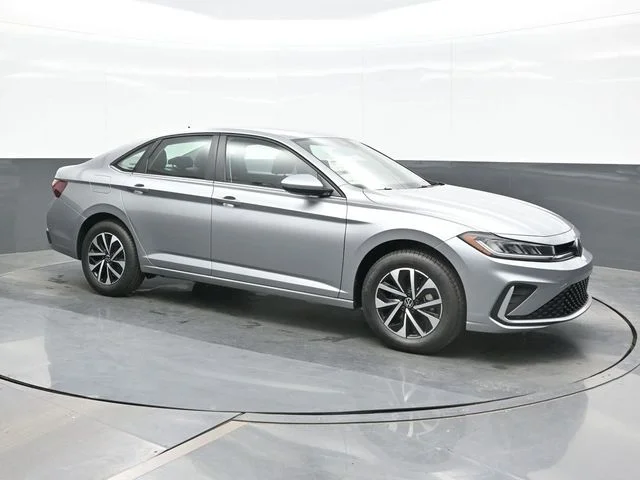 New 2026 Silver Volkswagen 1.5T S image 7