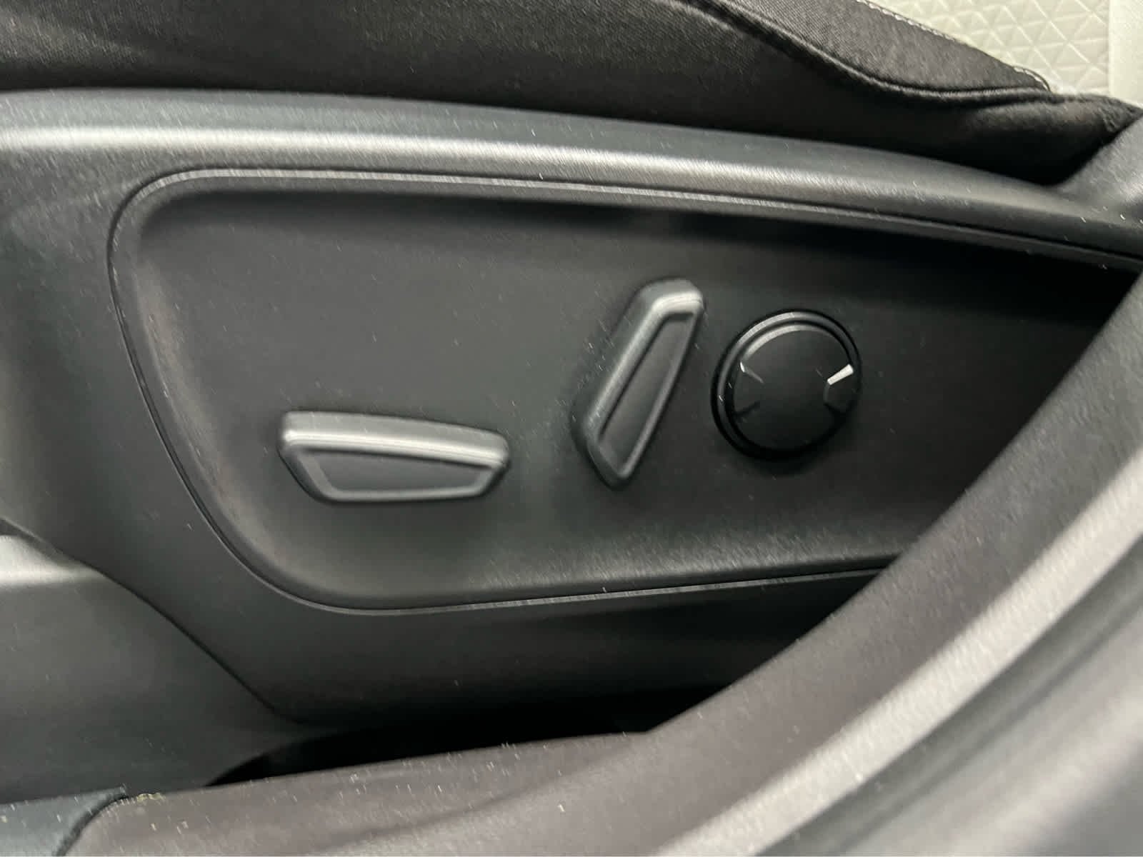 Used 2023 Carbonized Gray Ford Active image 7