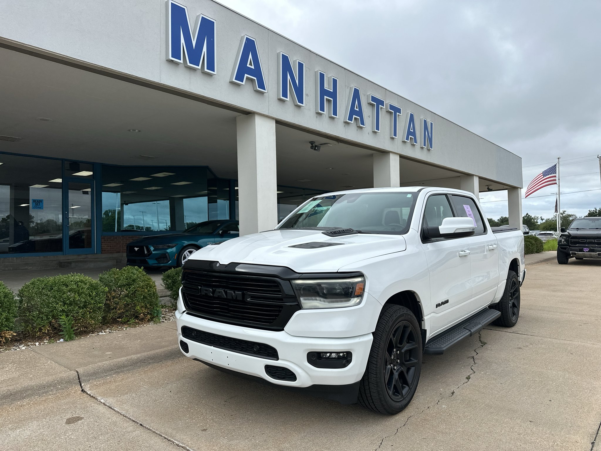 Used 2021 Bright White Ram Sport image 30