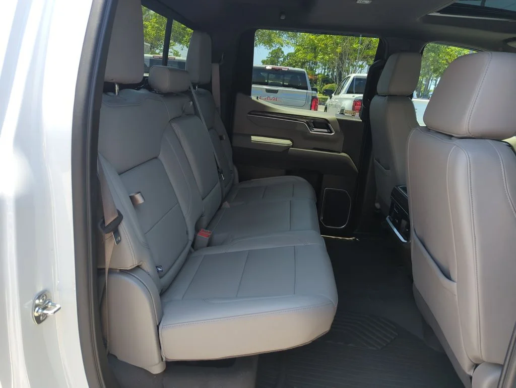 Used 2025 White Chevrolet LTZ image 32
