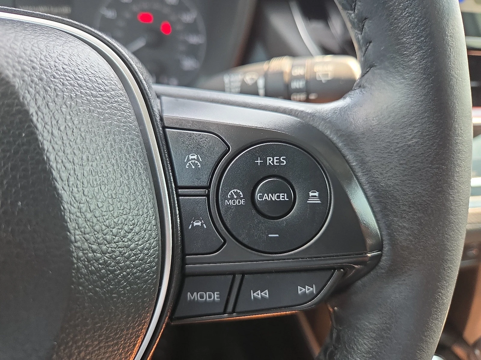 Used 2024 Celestite Toyota LE image 18