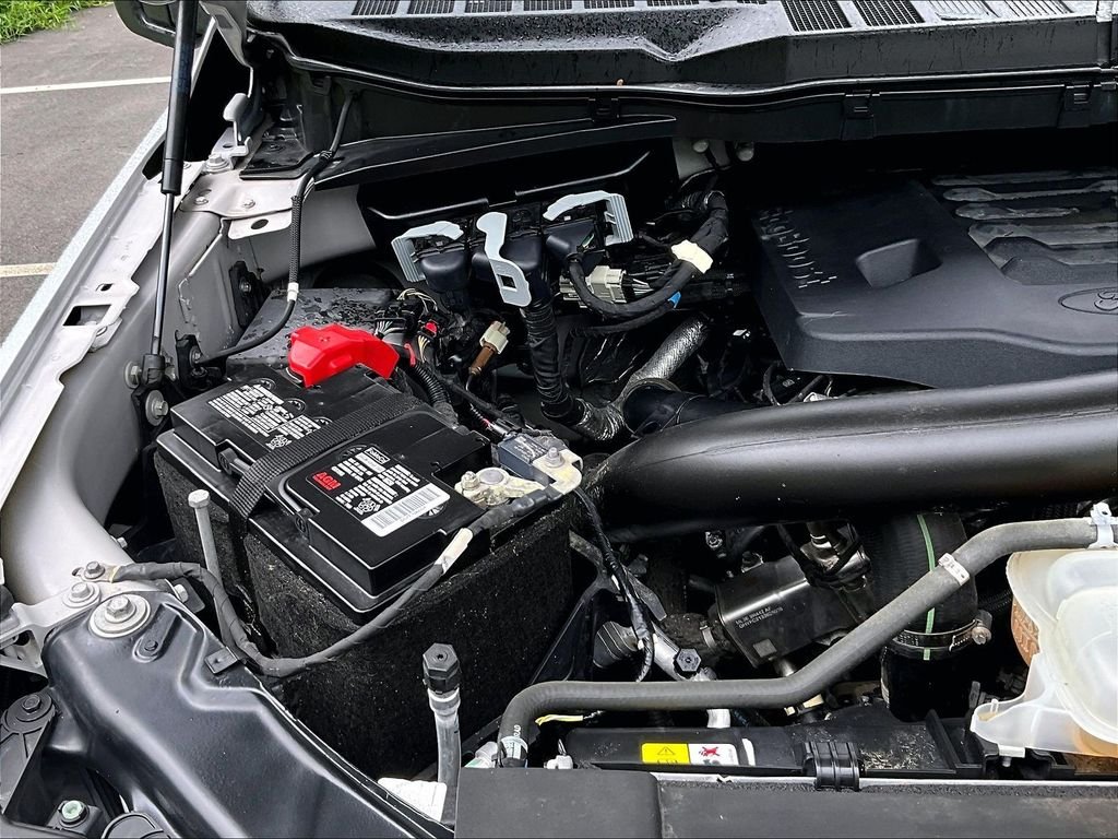 Used 2022 White Ford XL image 31