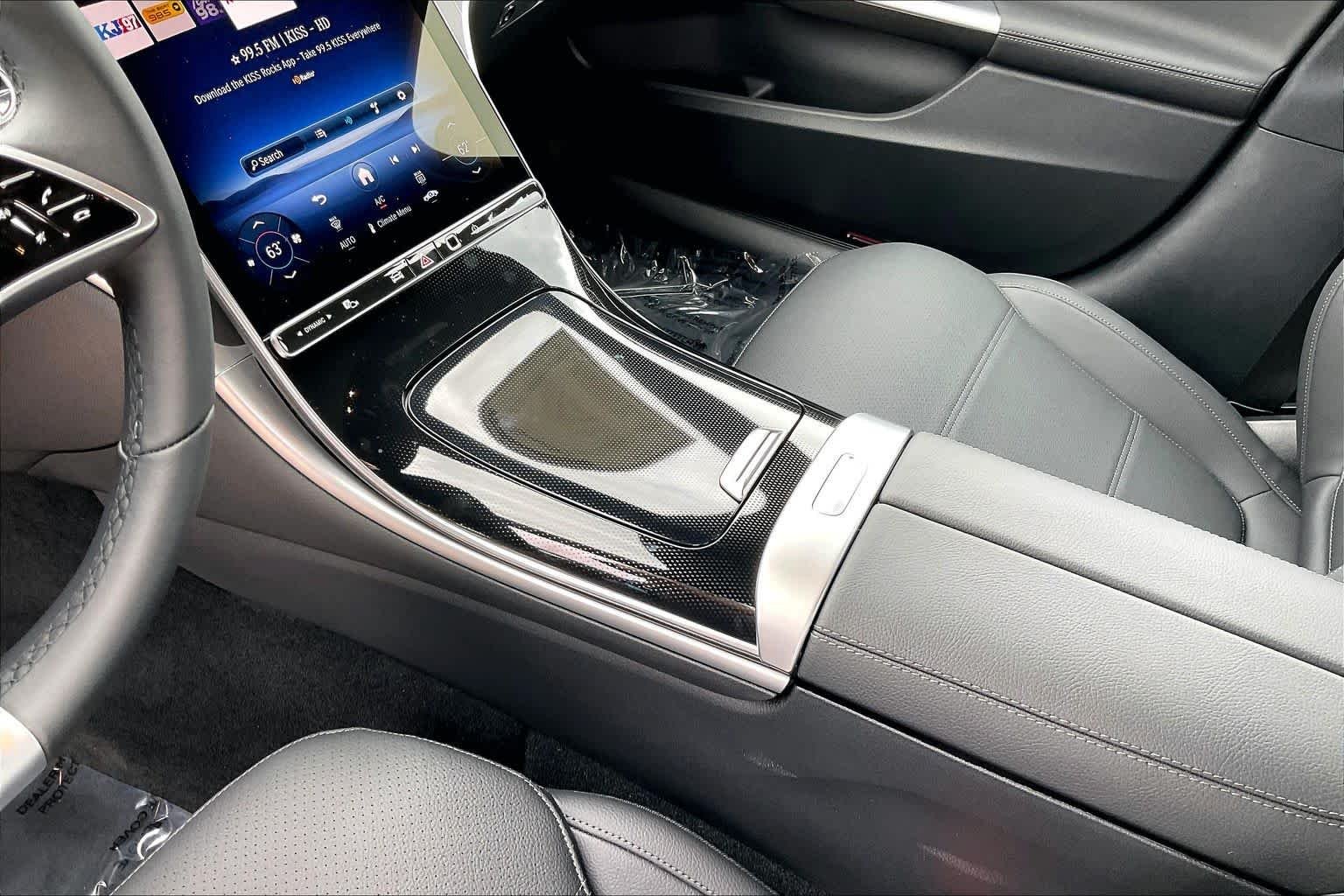 New 2026 Selenite Grey Metallic Mercedes-Benz C 300 image 10