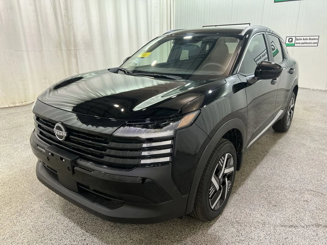 New 2026 Super Black Nissan SV image 4