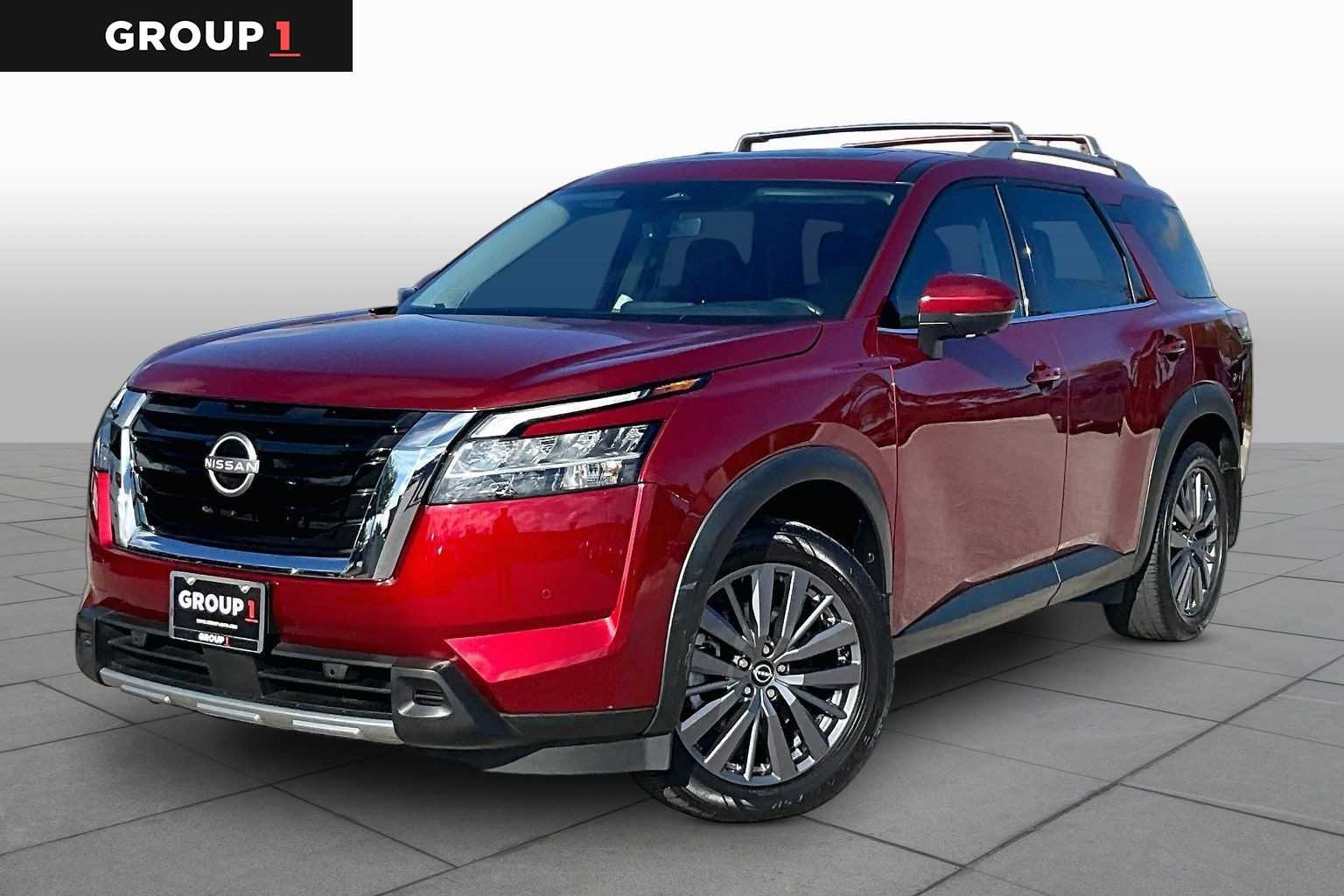 2023 Nissan Pathfinder SL