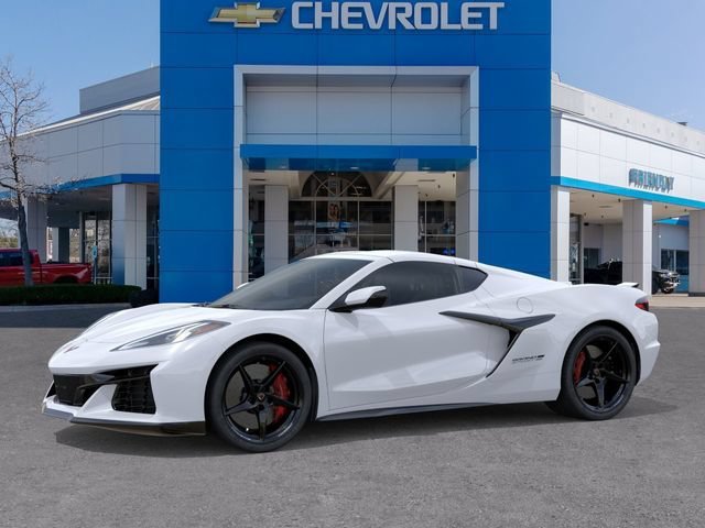 New 2027 Arctic White Chevrolet 1LT image 3