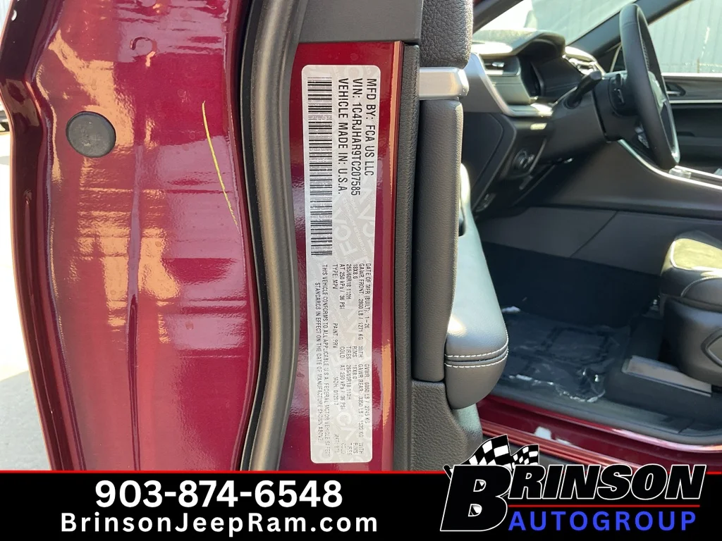 New 2026 Velvet Red Pearlcoat Jeep Laredo Altitude image 21