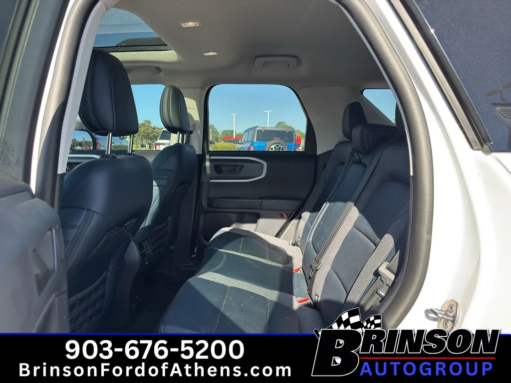 Used 2023  Ford Outer Banks image 11