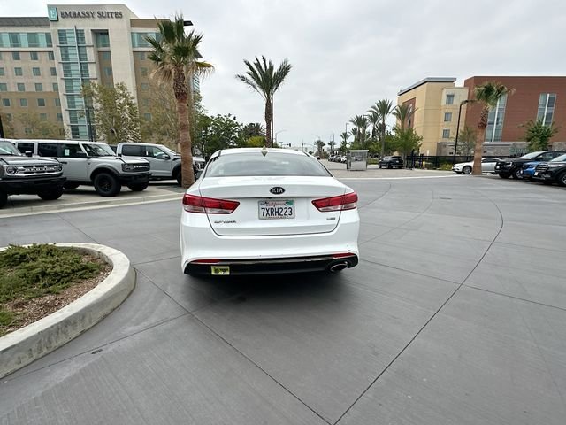 Used 2016 White Kia LX image 6