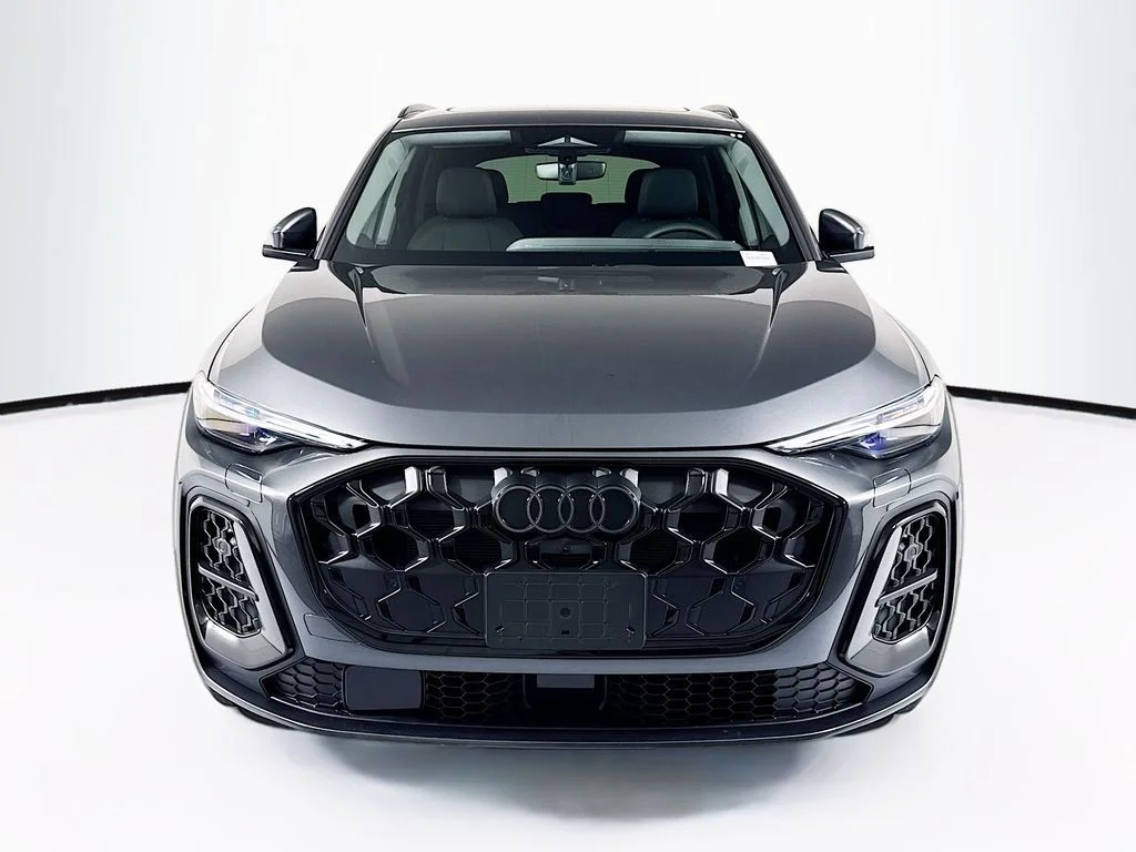 New 2026  Audi Premium Plus image 2