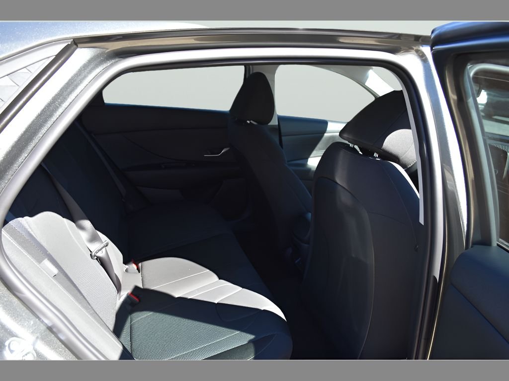 New 2026 Amazon Gray Hyundai SE image 41
