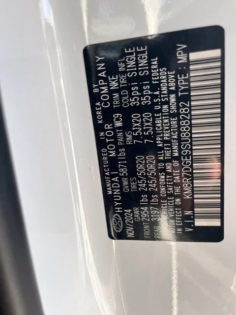 Certified Used 2025 White Hyundai Calligraphy Night Edition image 15