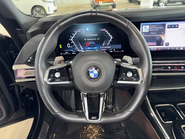 Used 2025 Carbon Black Metallic BMW 740i image 22