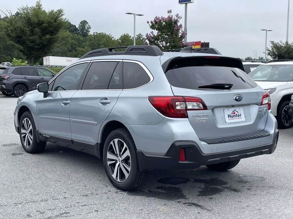 2018 Subaru Outback Limited - Photo 28