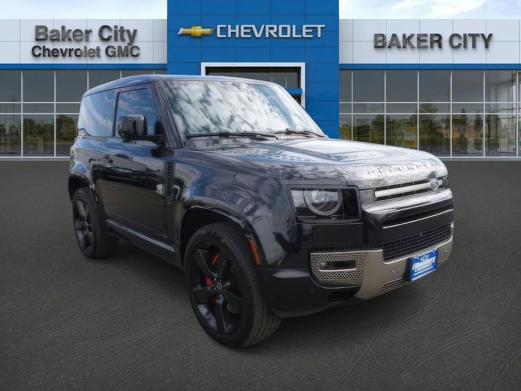2021 Land Rover Defender X's photo