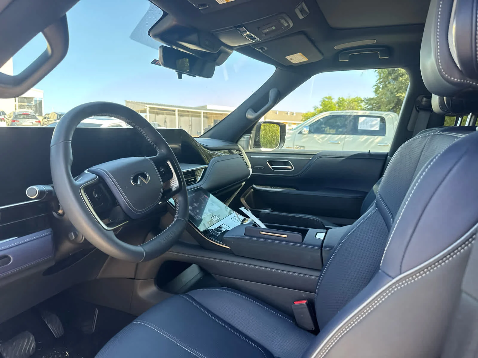 Certified Used 2026 Mineral Black INFINITI SPORT image 9