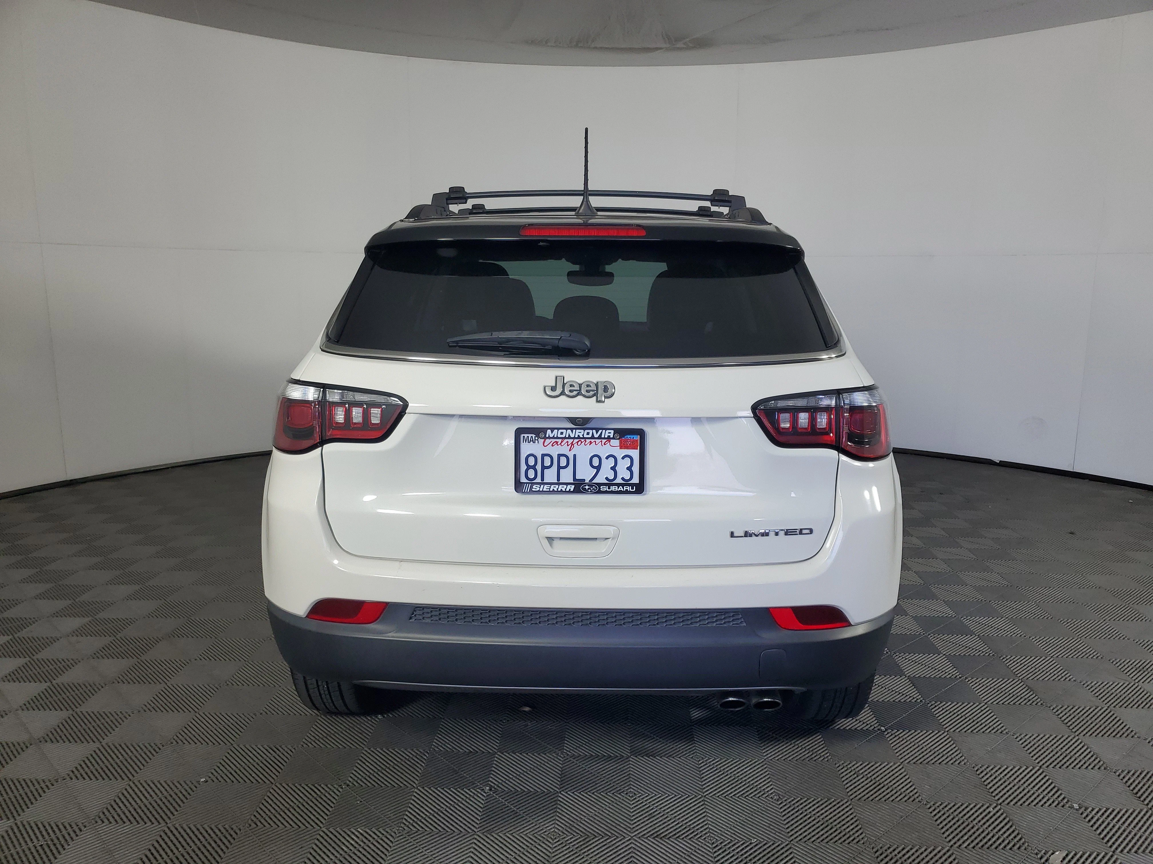Used 2020 White Clearcoat Jeep Limited image 5