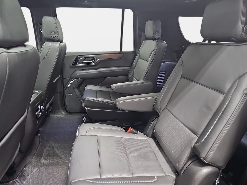 Used 2026 Silver GMC Denali image 12