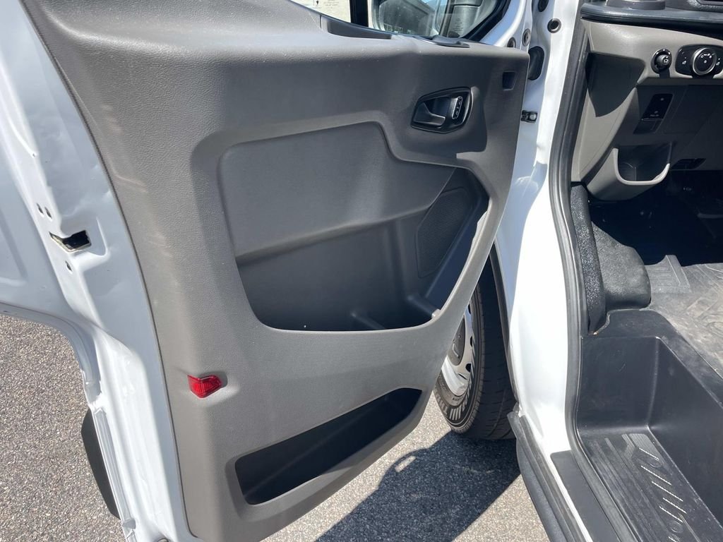 Used 2025 White Ford Base image 19