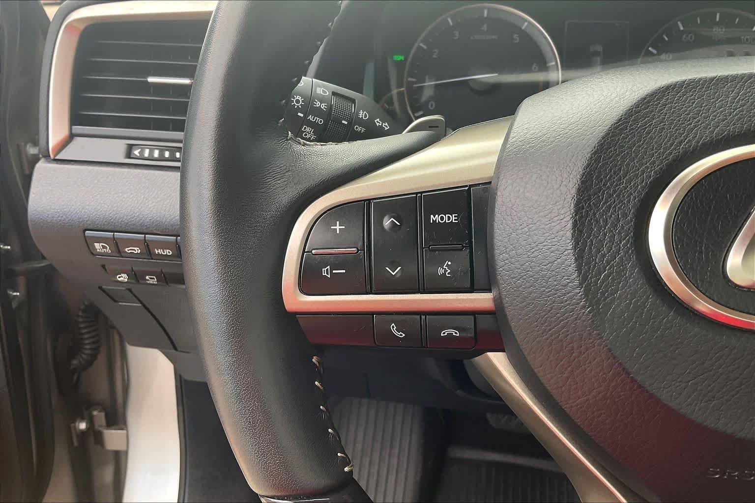 Used 2022 Atomic Silver Lexus  image 22
