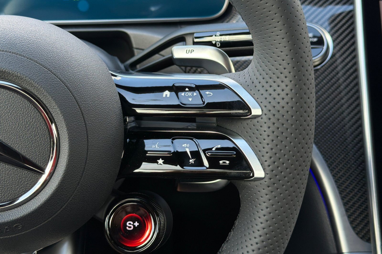 New 2026 Polar White Mercedes-Benz C 43 AMG® image 29