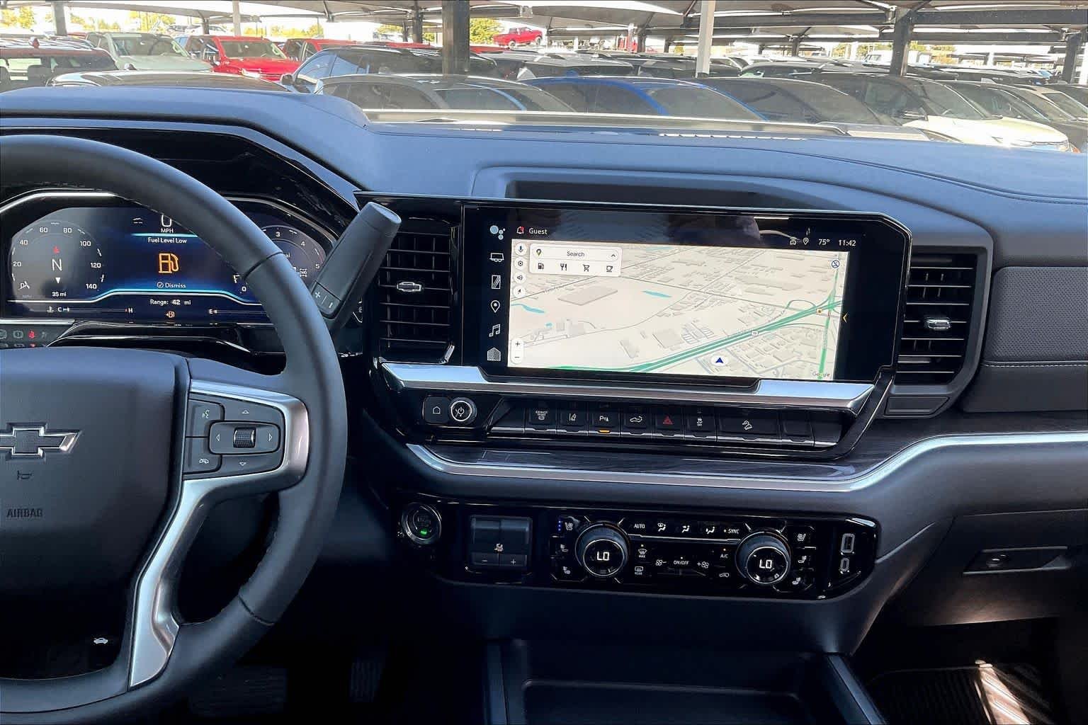 2025 Chevrolet Silverado 2500 HD LTZ - Photo 7