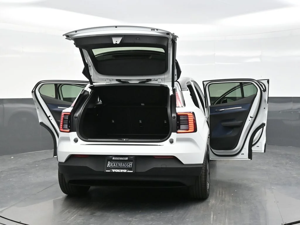 New 2026 Crystal White Volvo Twin Motor Performance Plus image 40