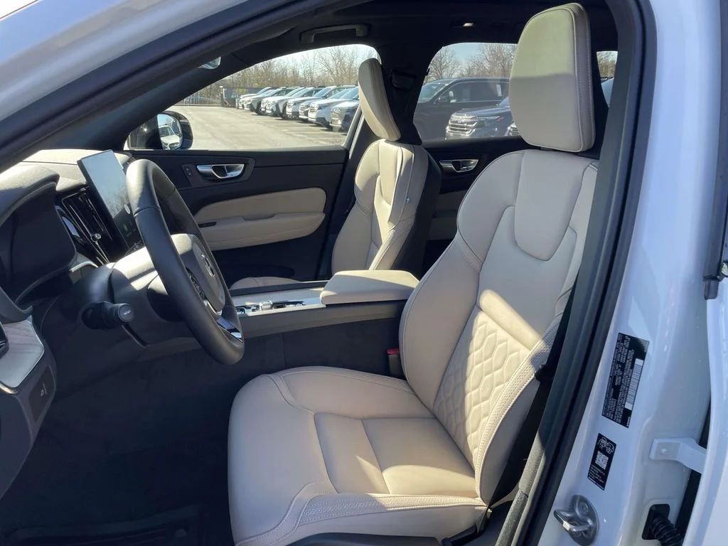 New 2026 Crystal White Volvo Plus image 8