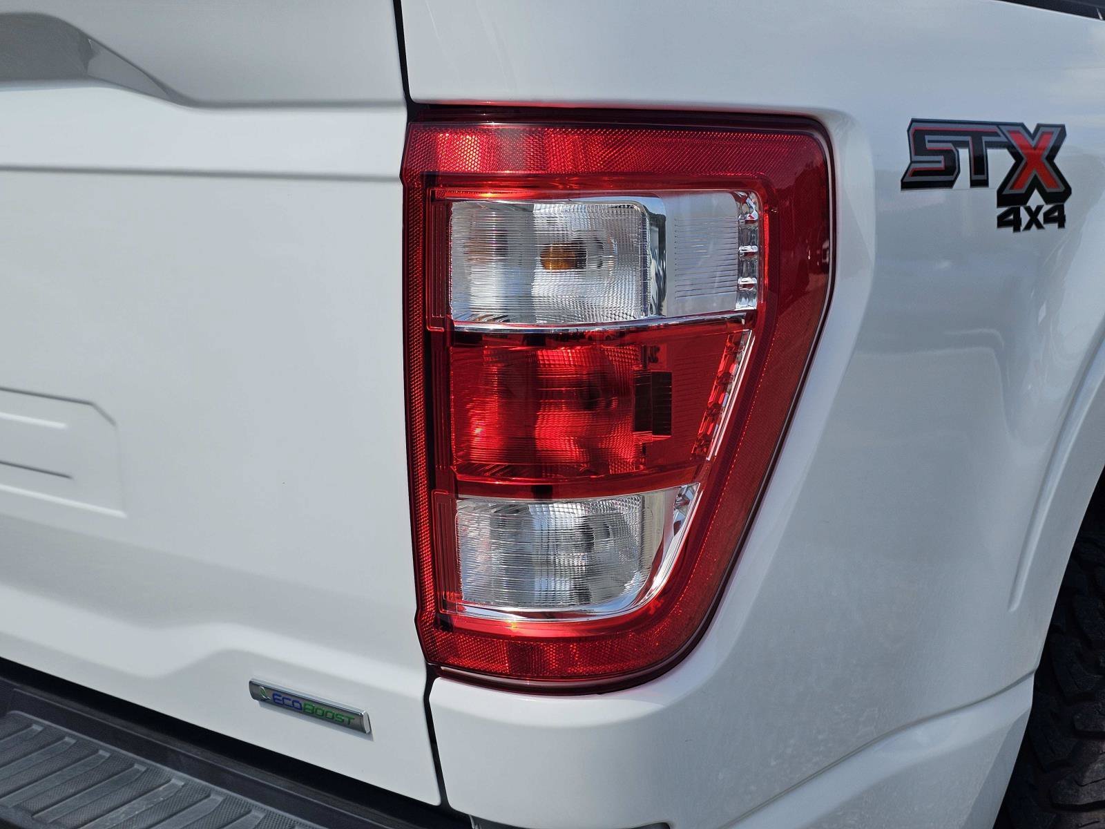 2023 Ford F-150 XL - Photo 10