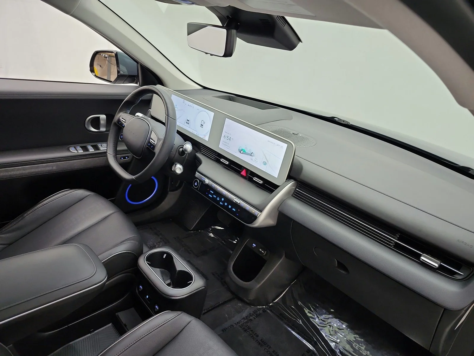 Used 2024 Digital Teal Hyundai Limited RWD image 18