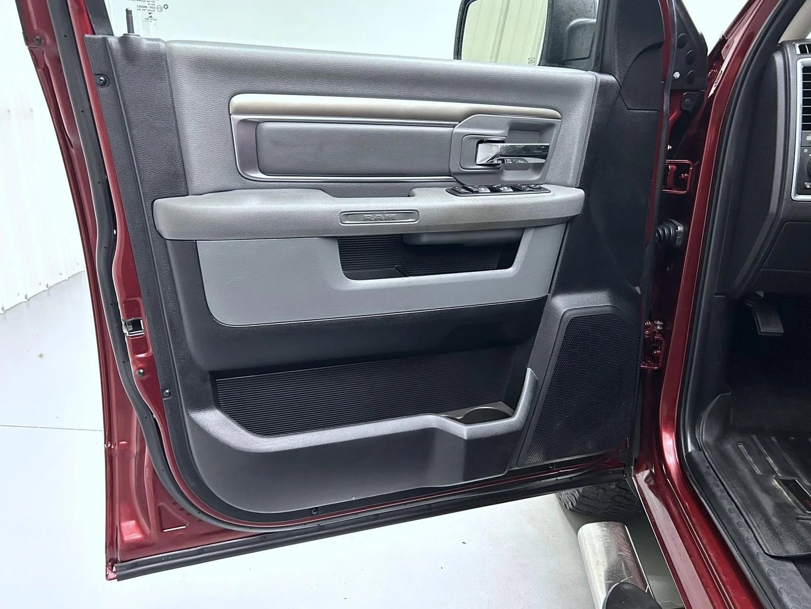 Used 2018 Red Ram Big Horn image 9