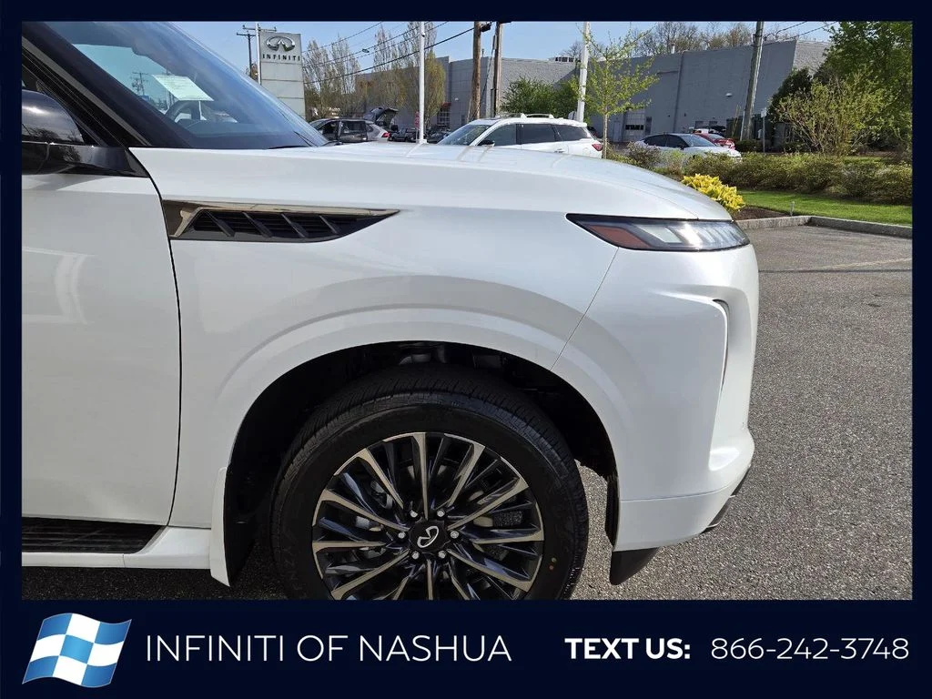 New 2026 2T RADIANT WHIT INFINITI Autograph 4WD image 15