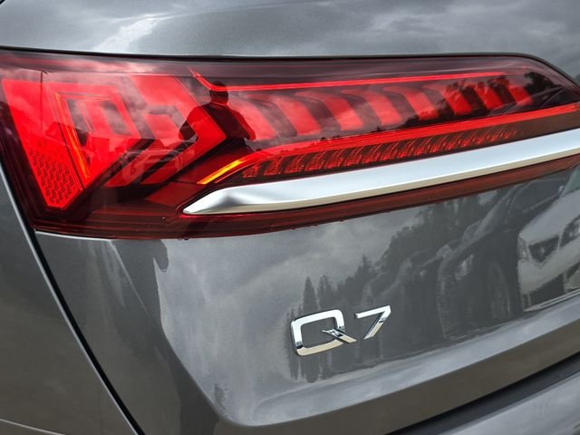 Used 2023  Audi 45 Premium Plus image 39
