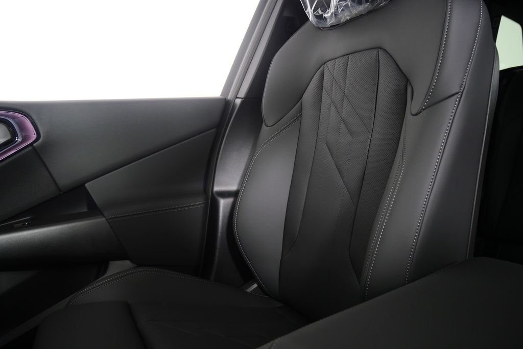 2025 BMW X3 30 - Photo 21