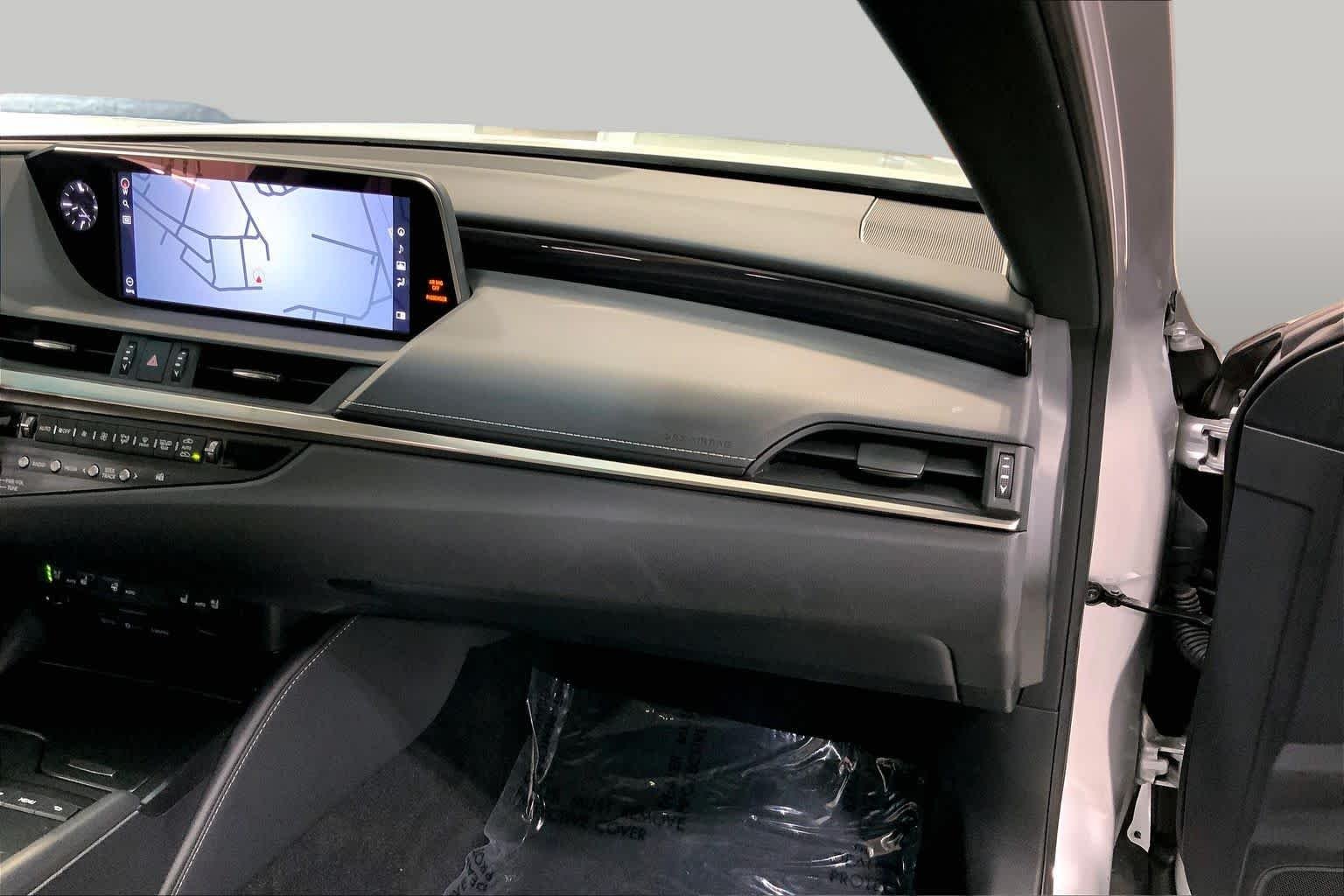 Used 2021 Silver Lining Metallic Lexus  image 19