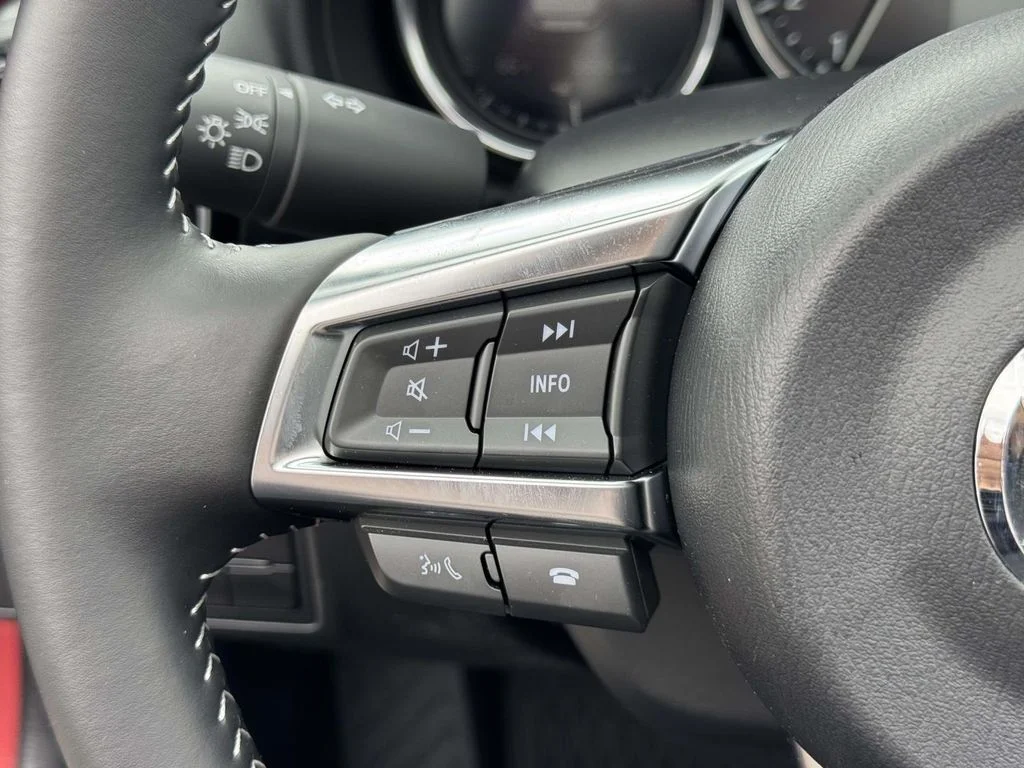 2025 Mazda MX-5 Miata Club - Photo 22