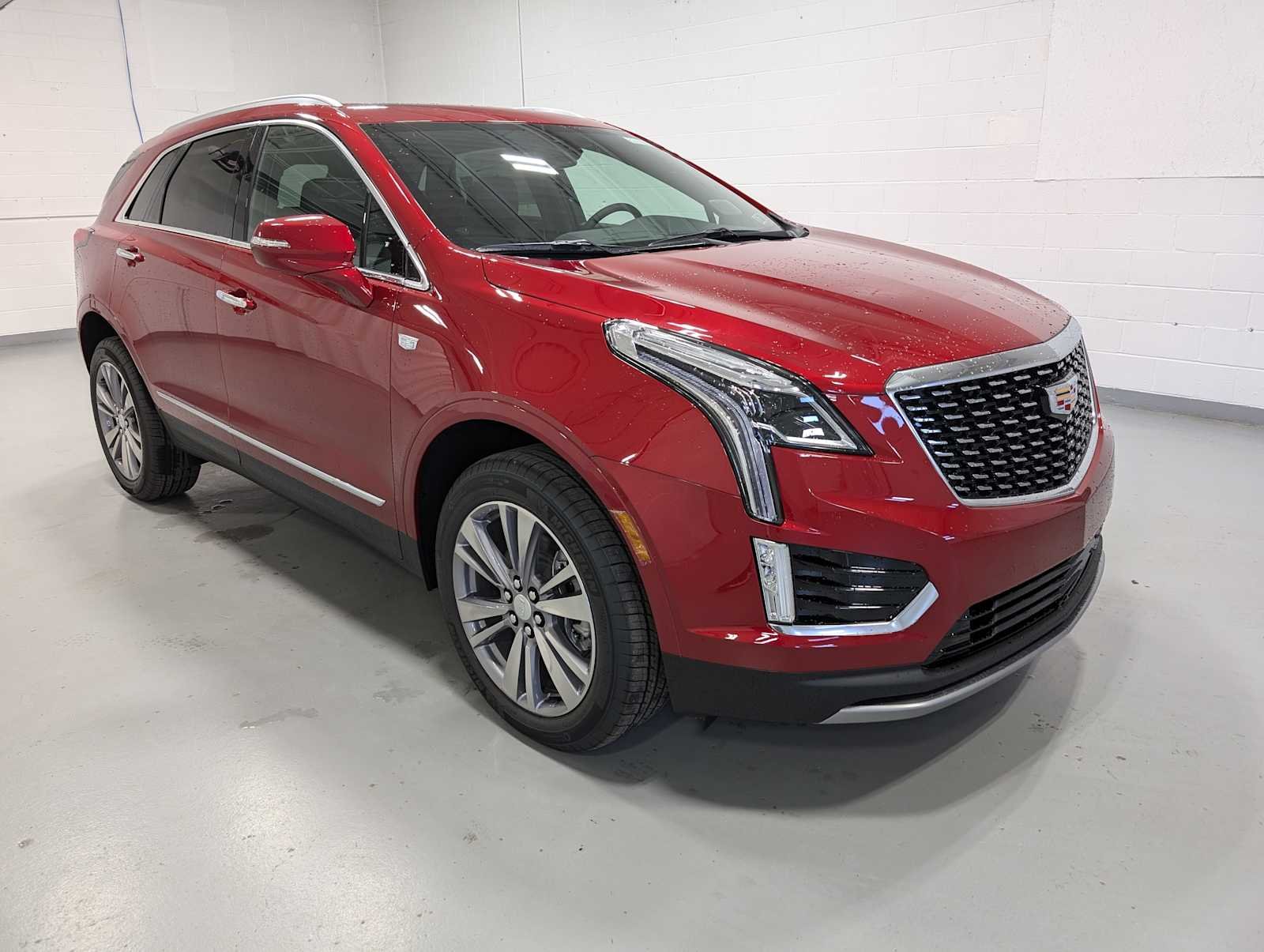 2025 Cadillac XT5 Premium Luxury photo 4