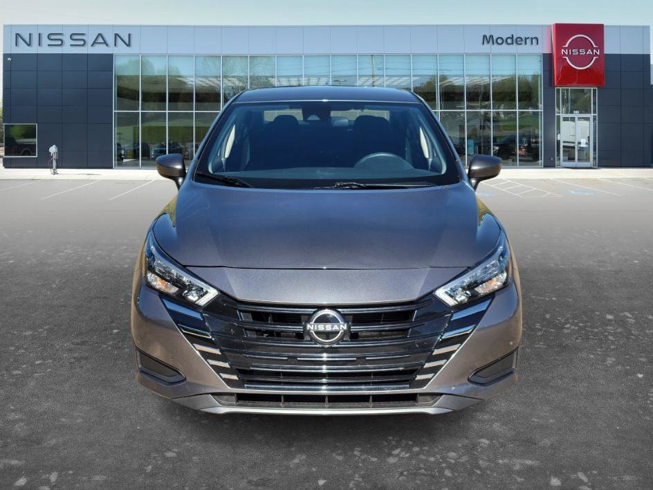 Certified Used 2025 Gun Metallic Nissan SV image 2