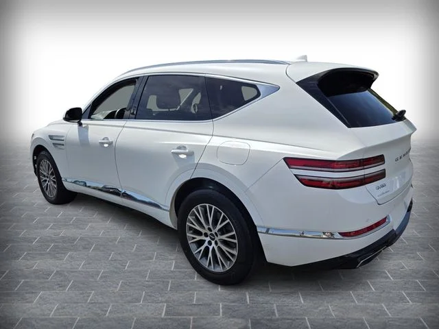 Used 2024 White Genesis 2.5T image 5