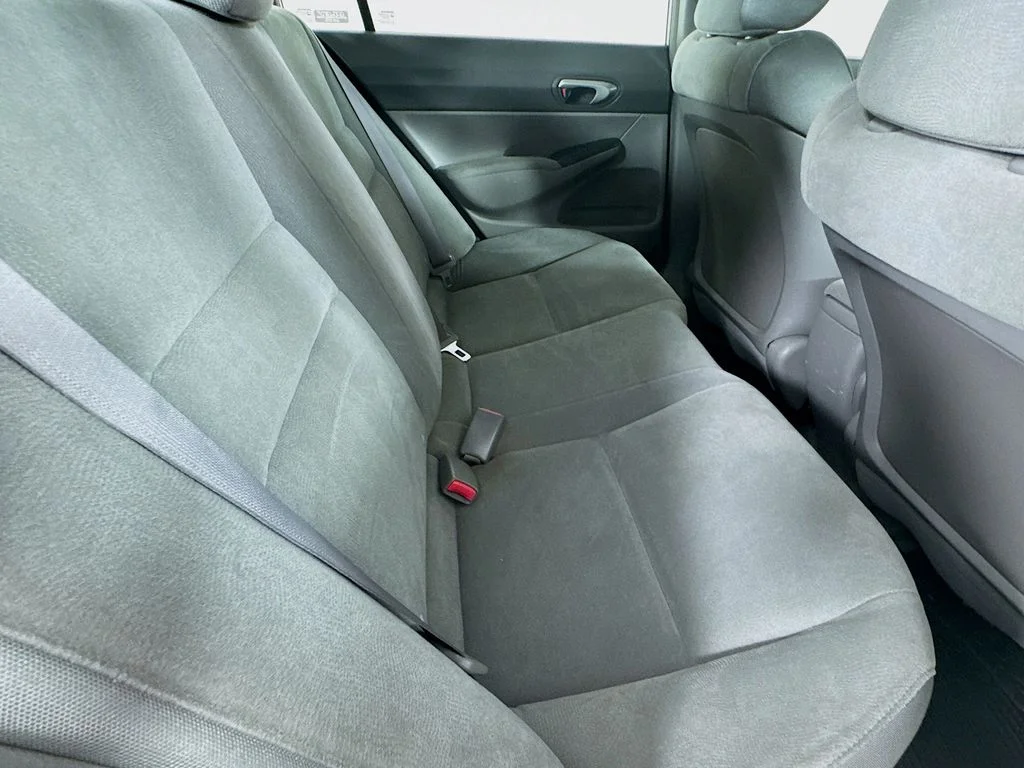 Used 2008 Silver Honda LX image 30