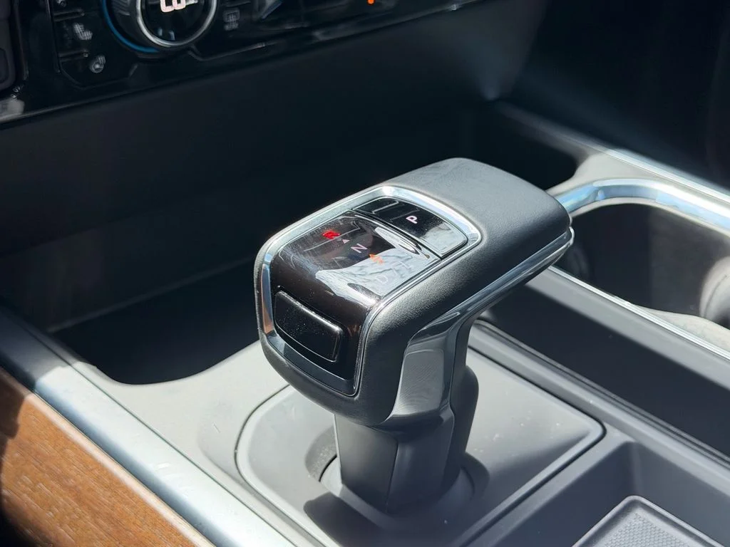 Used 2024 Black Chevrolet High Country image 26