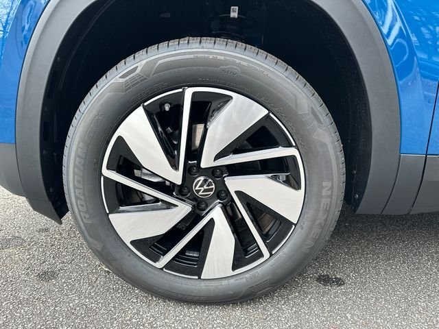 New 2026 Blue Volkswagen 2.0T SE w/Technology image 29