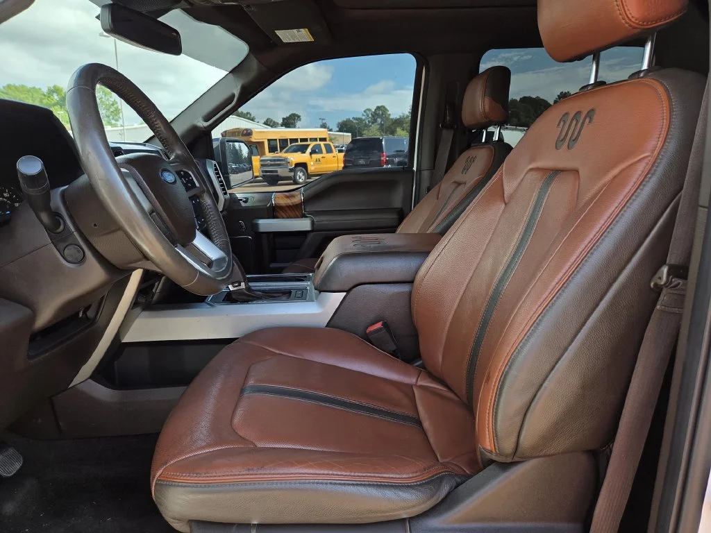 Used 2018  Ford King Ranch image 17