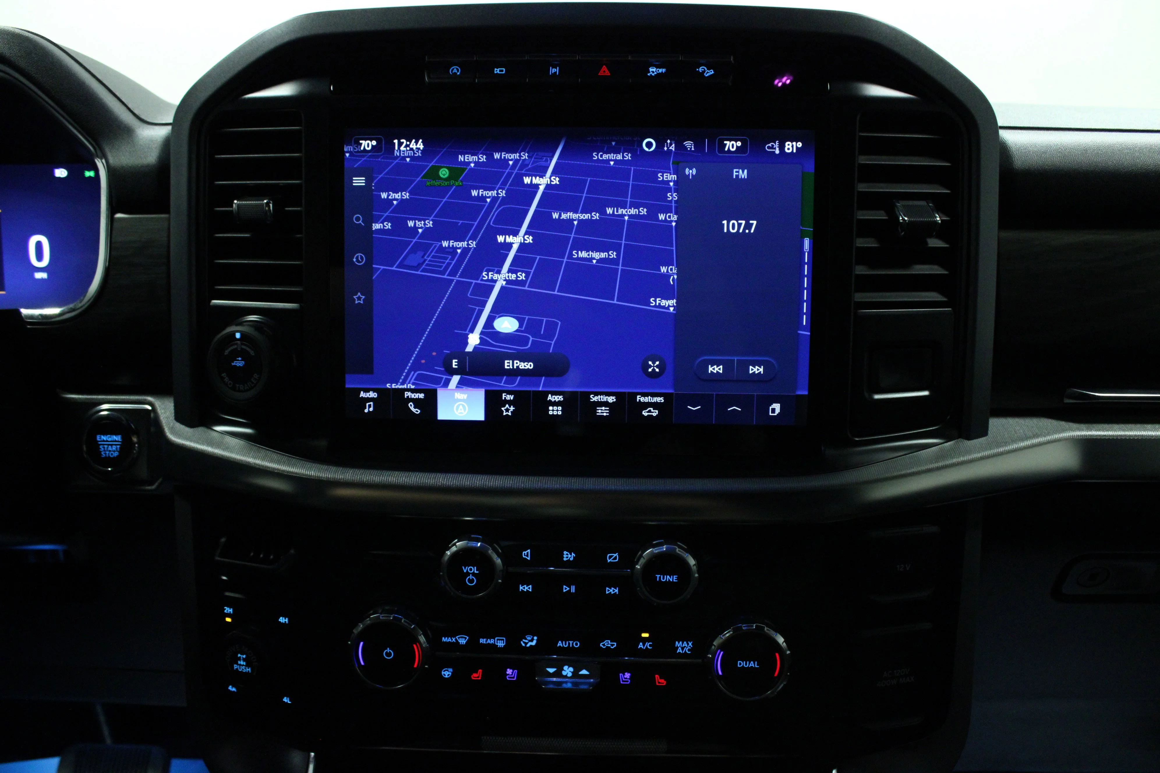 Used 2024 Avalanche Ford LARIAT image 22