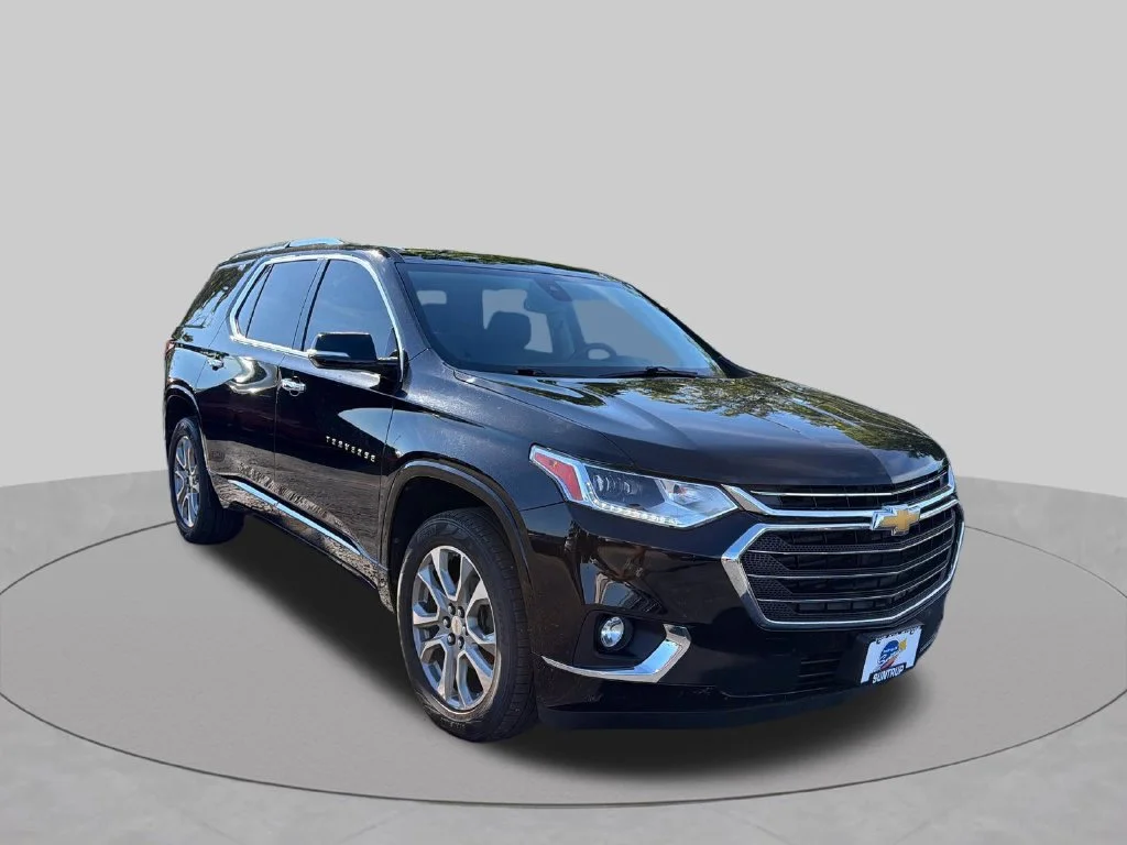 Used 2019 Black Chevrolet Premier image 8