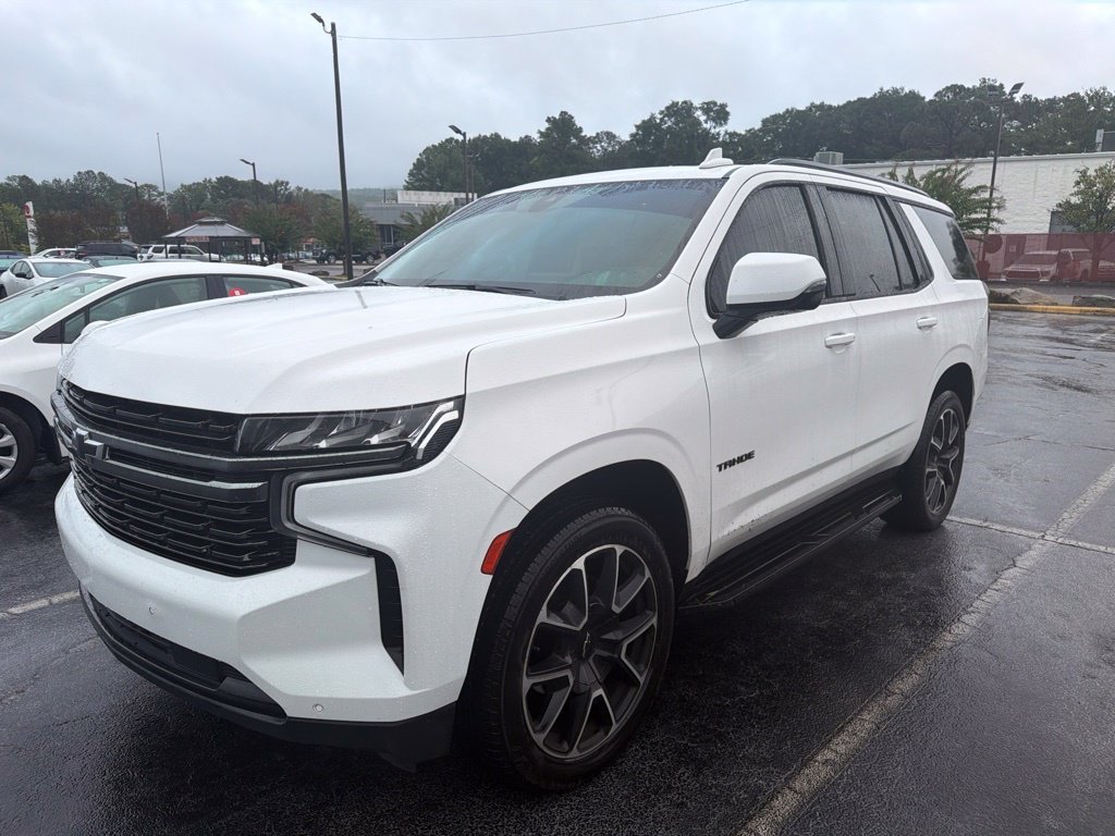 Used 2021 White Chevrolet RST image 1